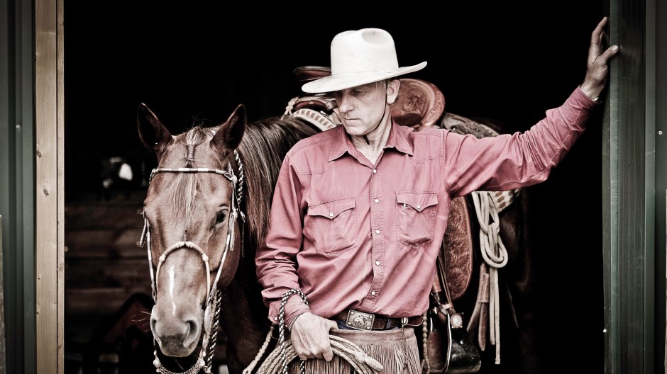 _B9Z2647 2Buck at BarnEdit for new WP